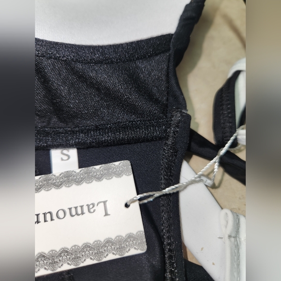 2-PC BIKINI LamourLove Bikini Halter Triangle Padded Black & White, SMALL ~ NWT - Picture 5 of 6